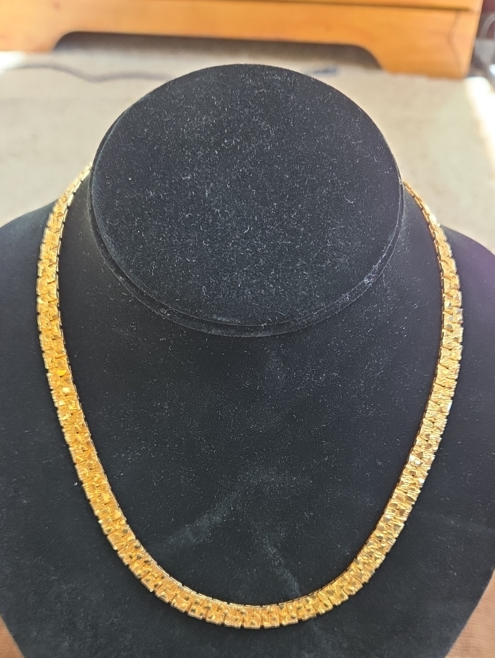 Classic 1980s Vintage Goldtone Costume Necklace Made In Korea
